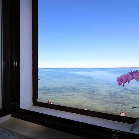 Apartment Old Fuer 6 Gaeste Mit Meerblick